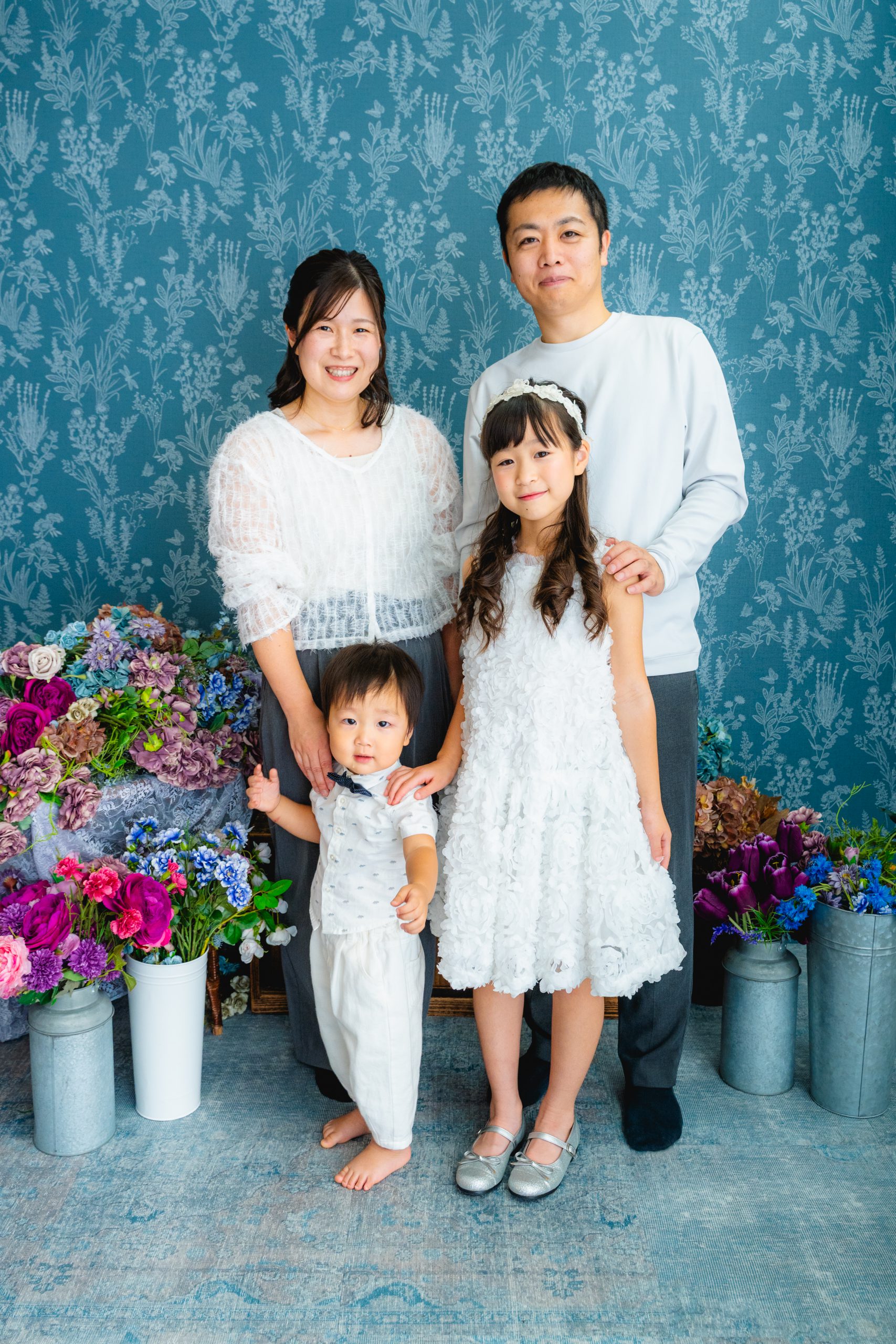 ファミリーフォト 家族集合写真 スタジオ撮影